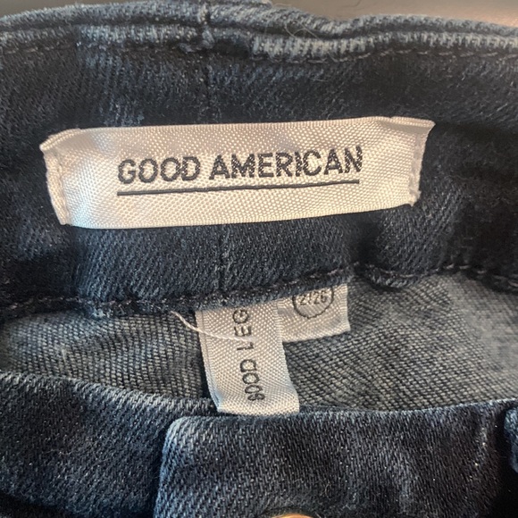 GOOD AMERICAN Good Legs Jeans - Picture 3 of 3